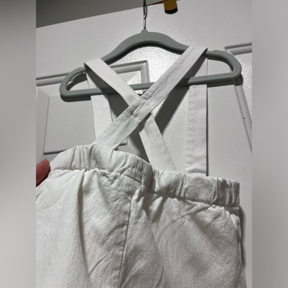 Edgehill Collection White Linen Shortall Overalls Size 18 Month Adjustable Strap - Picture 2 of 16